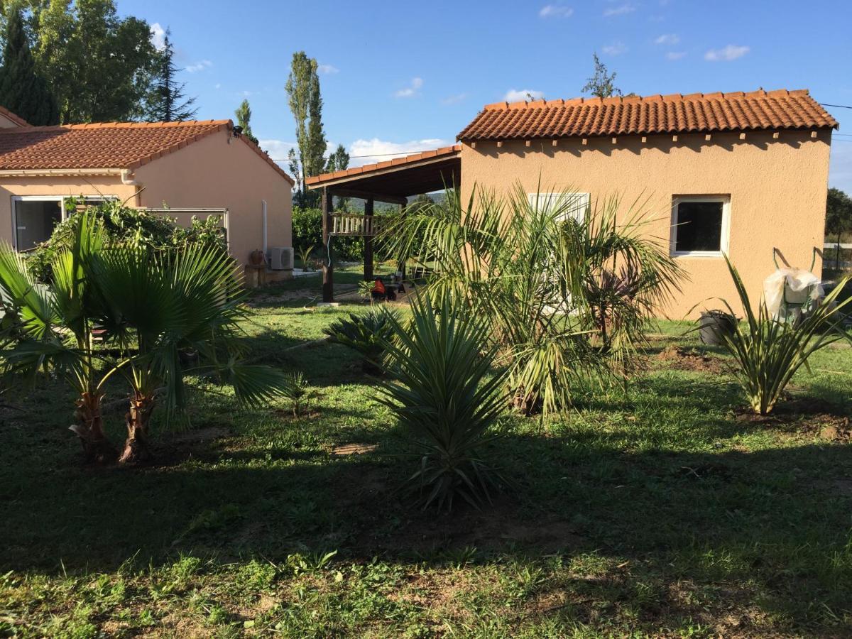 B&B Gite D'Ayran Saint-Quentin-la-Poterie Exterior foto